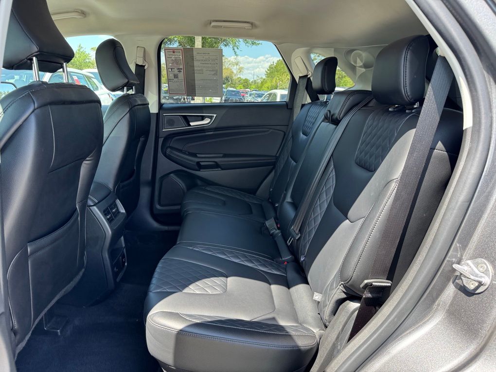 Used 2024 Ford Edge SUV