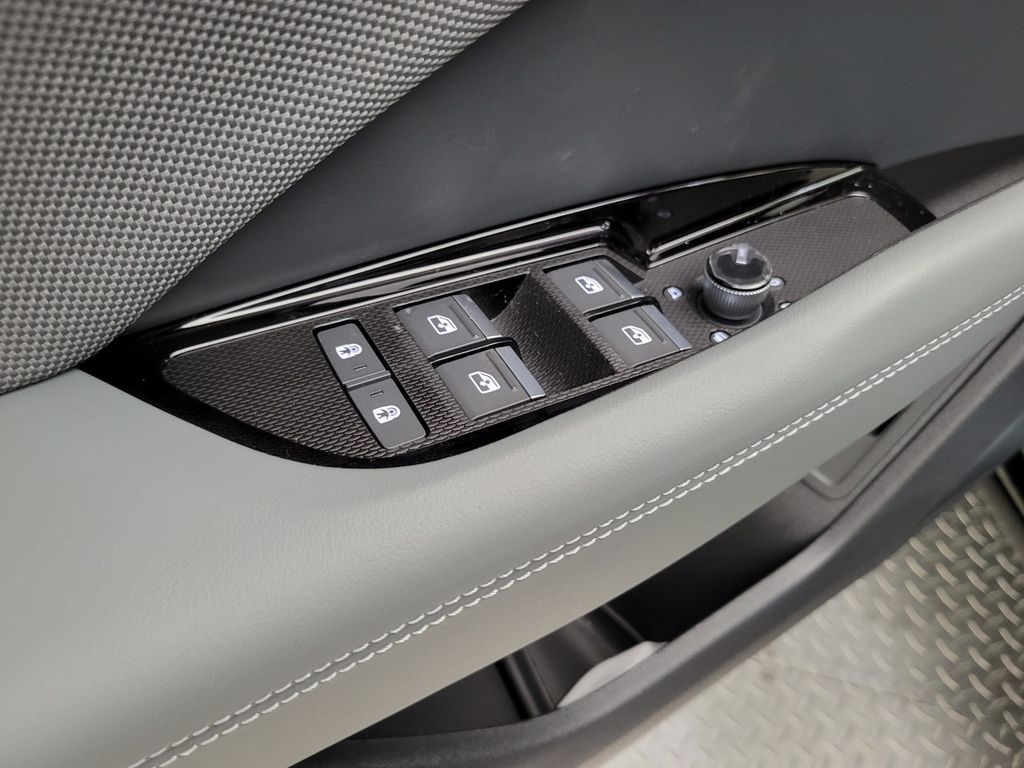 Thumbnail: 2026 Audi Q3 - 32