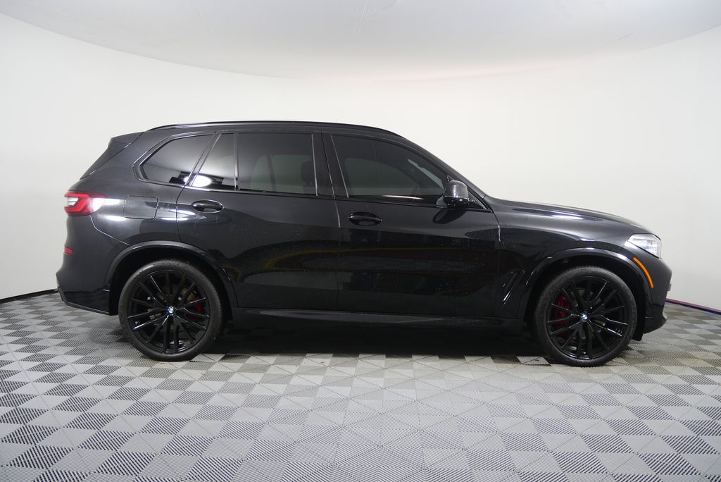 Thumbnail: 2023 BMW X5 - 2