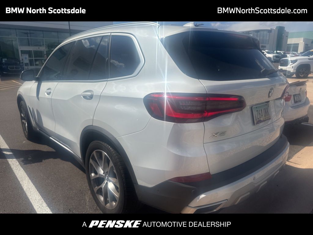 Thumbnail: 2022 BMW X5 - 1