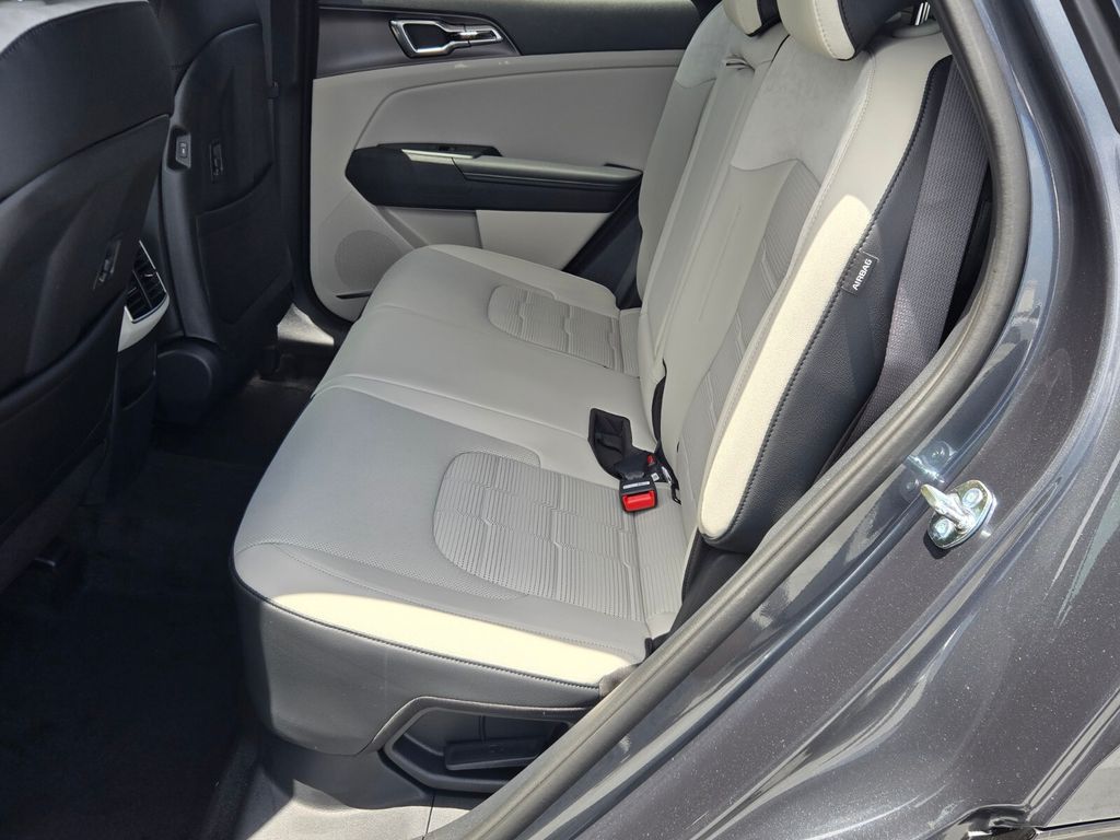 2027 Kia Sportage - $41,435