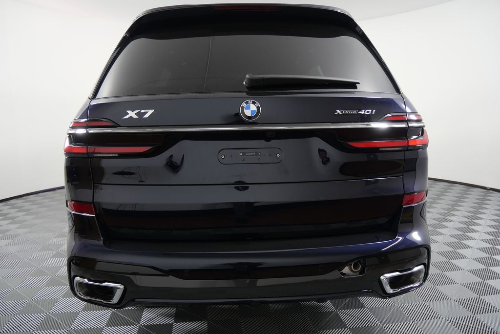 2025 BMW X7 xDrive40i 5