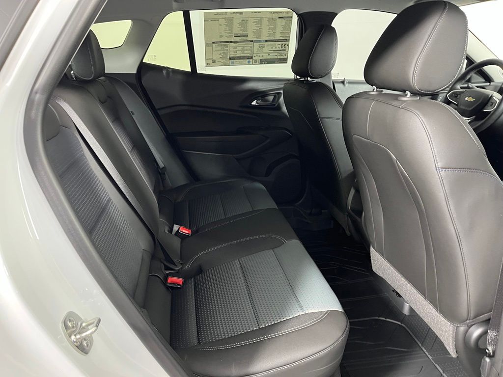 Thumbnail: 2026 Chevrolet Trax - 13