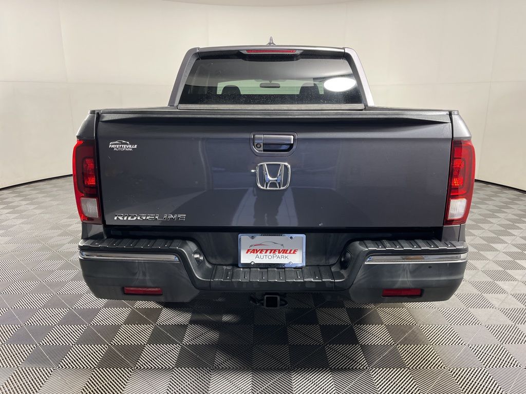 Thumbnail: 2017 Honda Ridgeline - 8