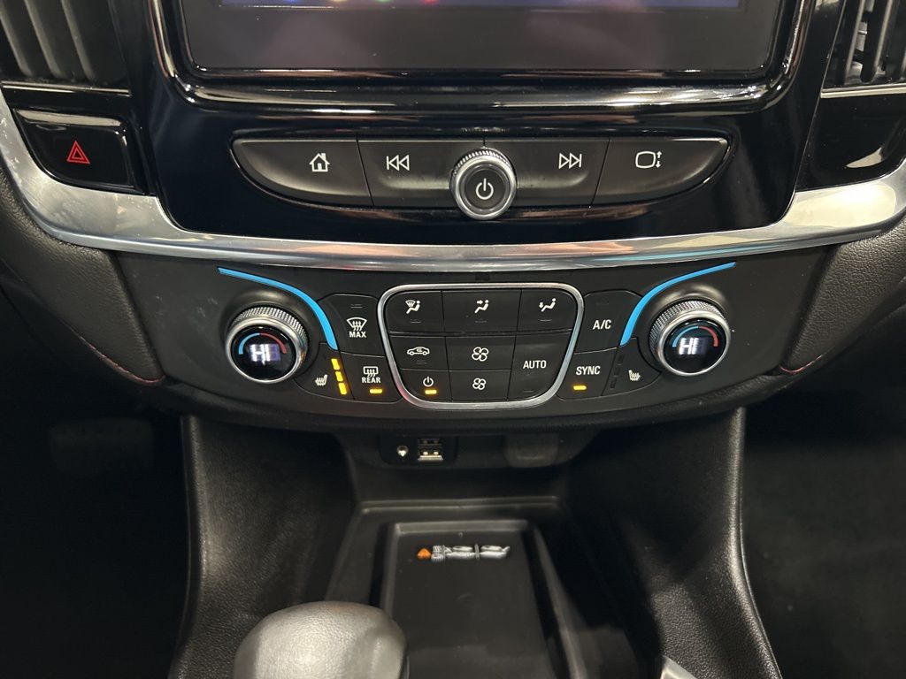 used 2023 Chevrolet Traverse car, priced at $37,380