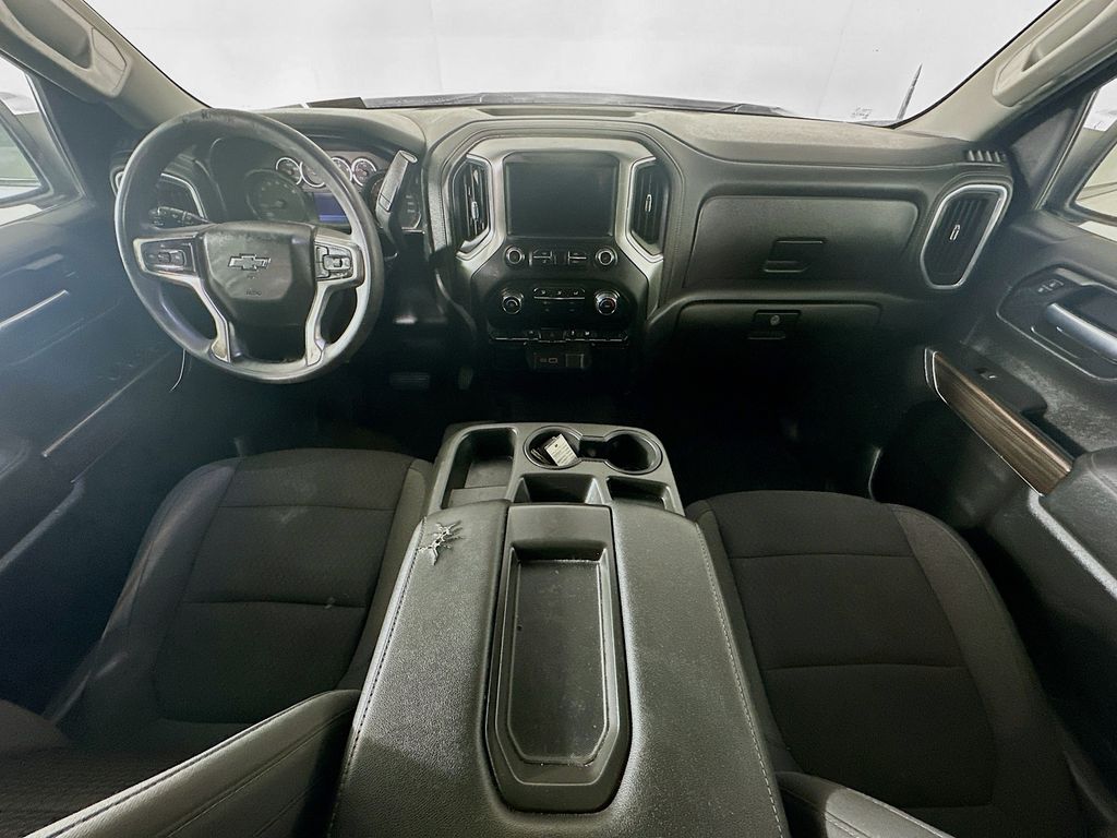 Used 2020 White Chevrolet LT image 10