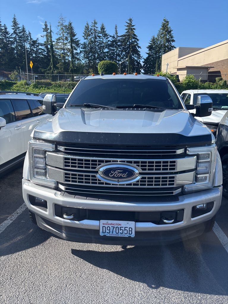 2019 Ford F-450 Platinum 4x4 Crew Cab 8' Box DRW's photo