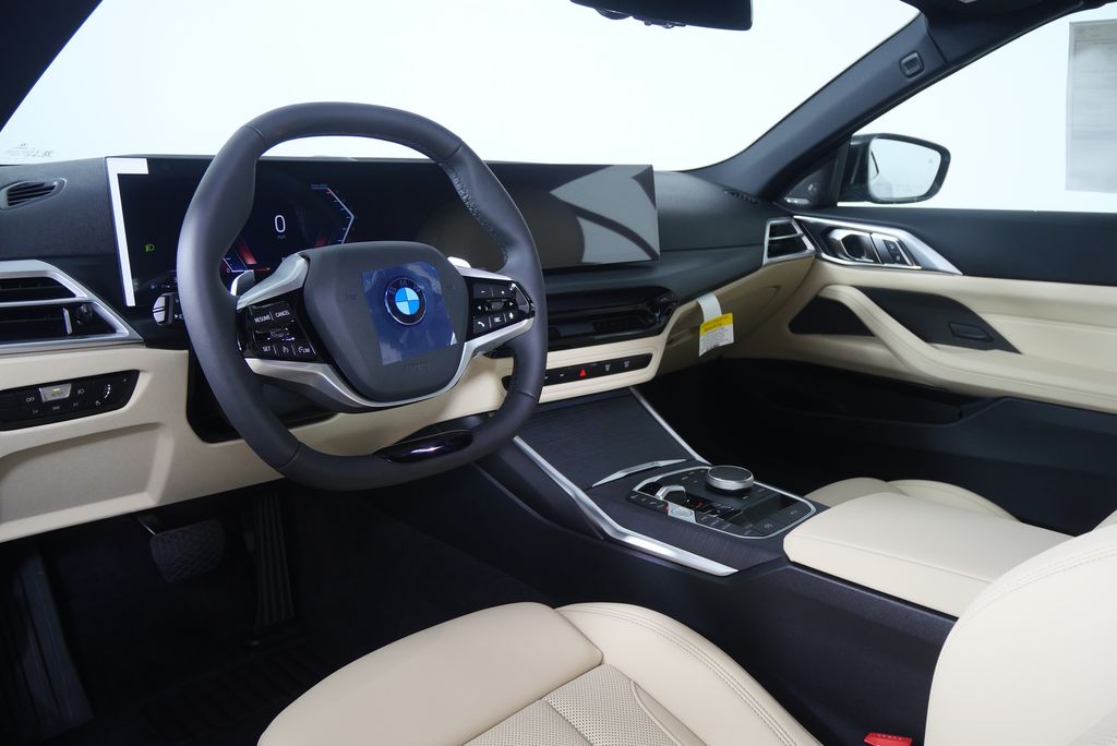 Thumbnail: 2026 BMW 4 Series - 14