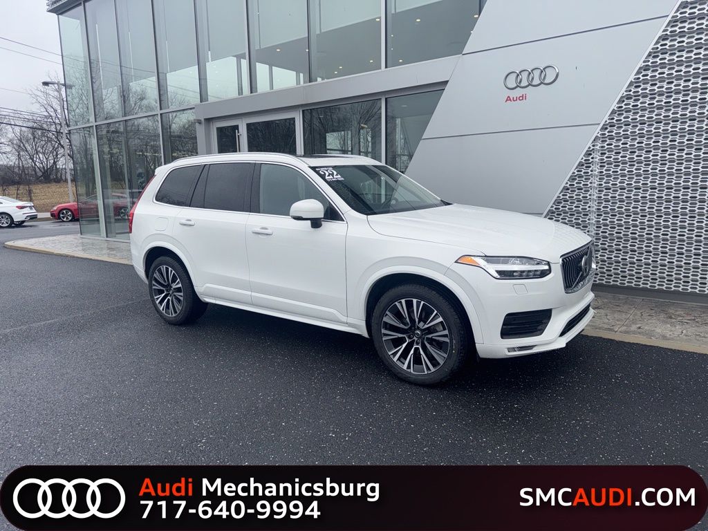 2022 Volvo XC90 T5 Momentum AWD