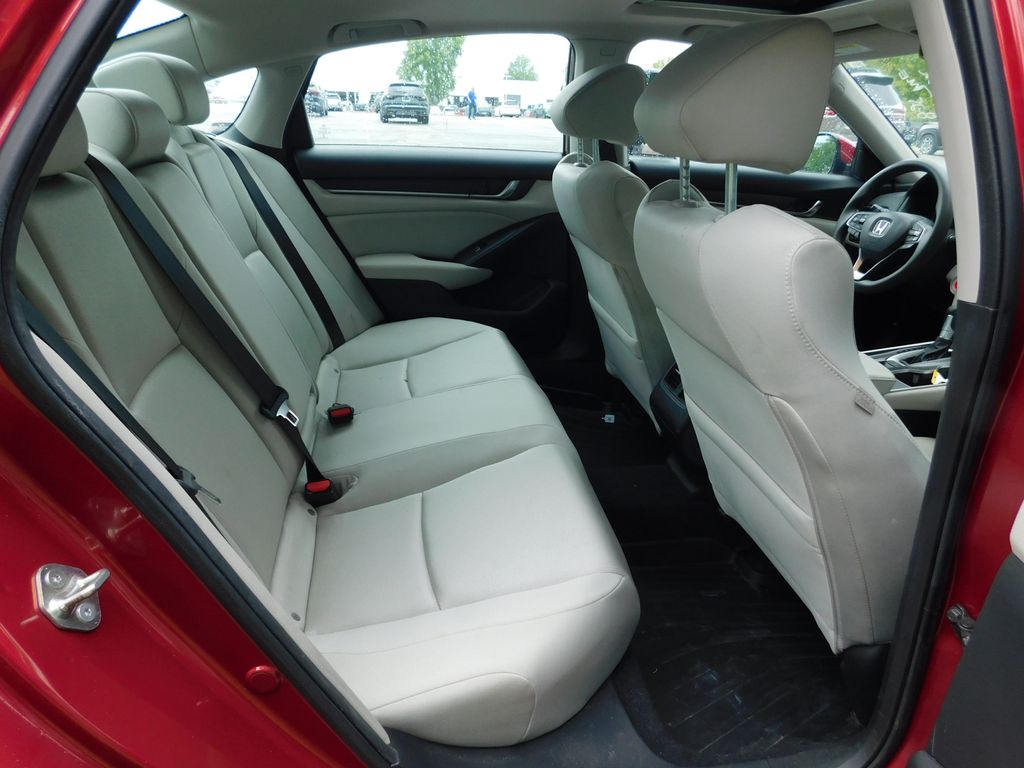 Thumbnail: 2018 Honda Accord - 5