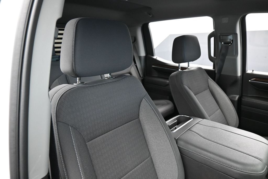 Used 2023 Summit White GMC Elevation image 40