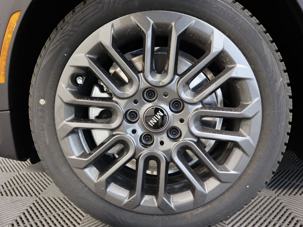 Thumbnail: 2025 MINI Cooper - 30