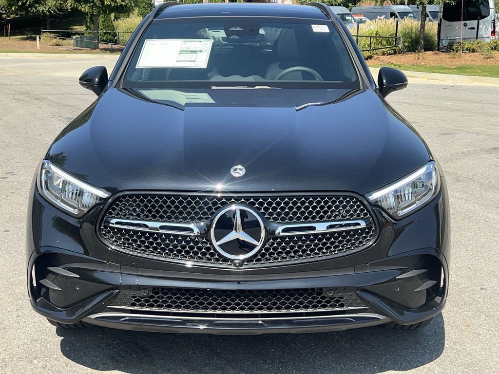 2024 Mercedes-Benz GLC GLC 300 3