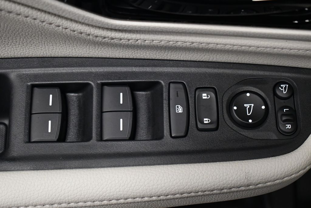 Thumbnail: 2026 Honda Odyssey - 9