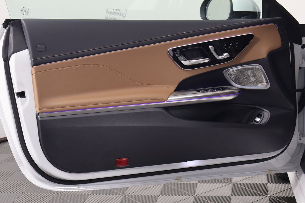 2025 Mercedes-Benz CLE 450 7
