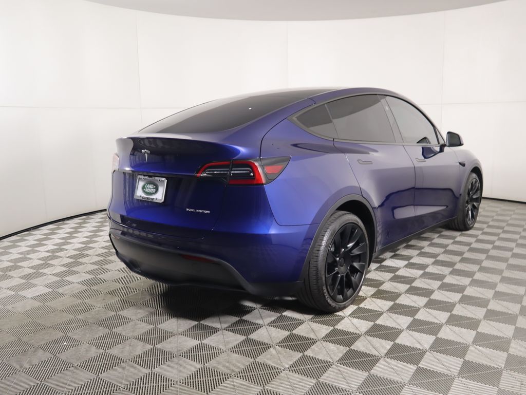 Thumbnail: 2024 Tesla Model Y - 5