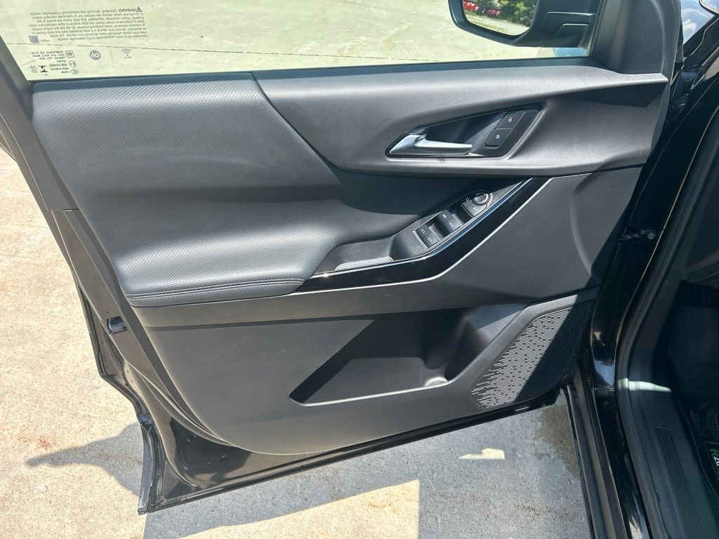 Used 2025 Chevrolet Equinox SUV