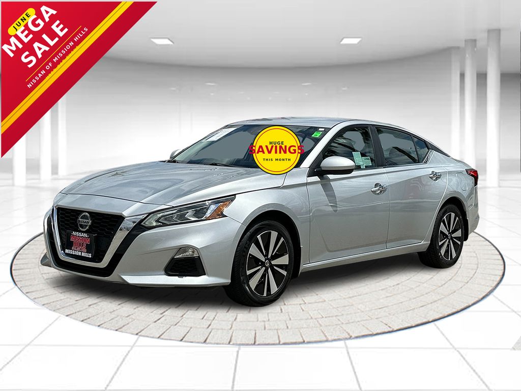 2022 Nissan Altima 2.5 SV