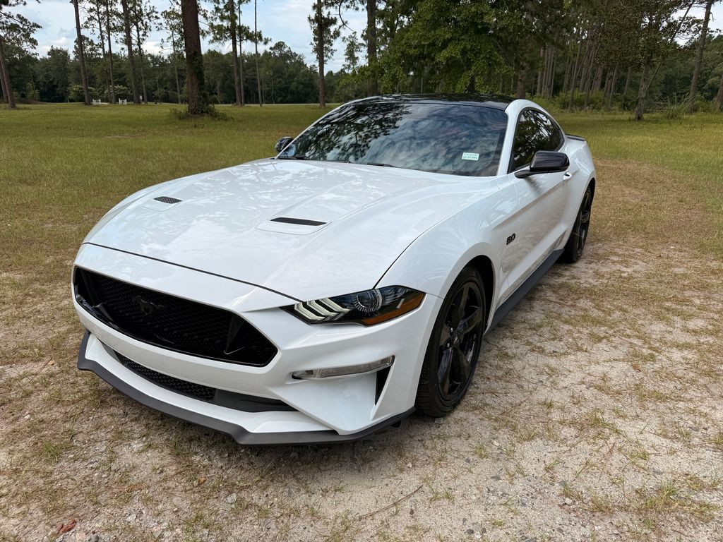 Oxford White 2021 Ford Mustang Coupe Rear-Wheel Drive Automatic