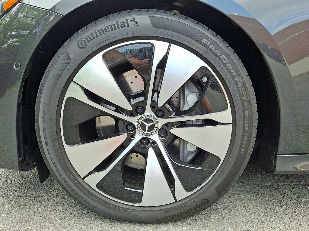 Thumbnail: 2026 Mercedes-Benz E-Class - 5