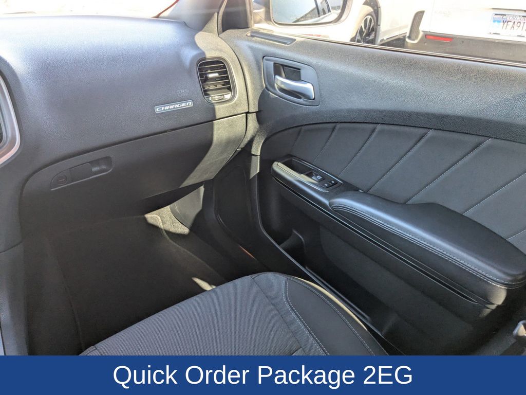 2021 Dodge Charger SXT RWD