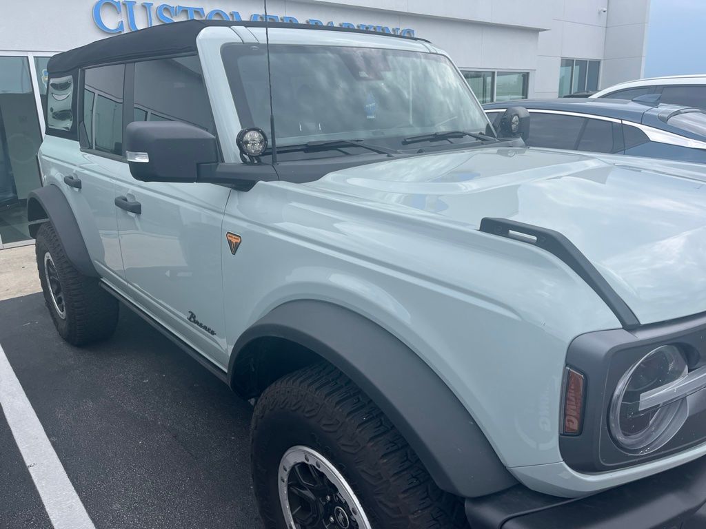 Thumbnail: 2023 Ford Bronco - 3