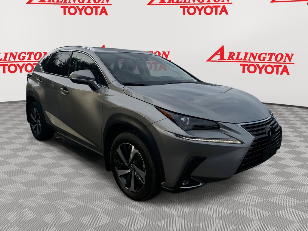 2020 Lexus NX 300's photo