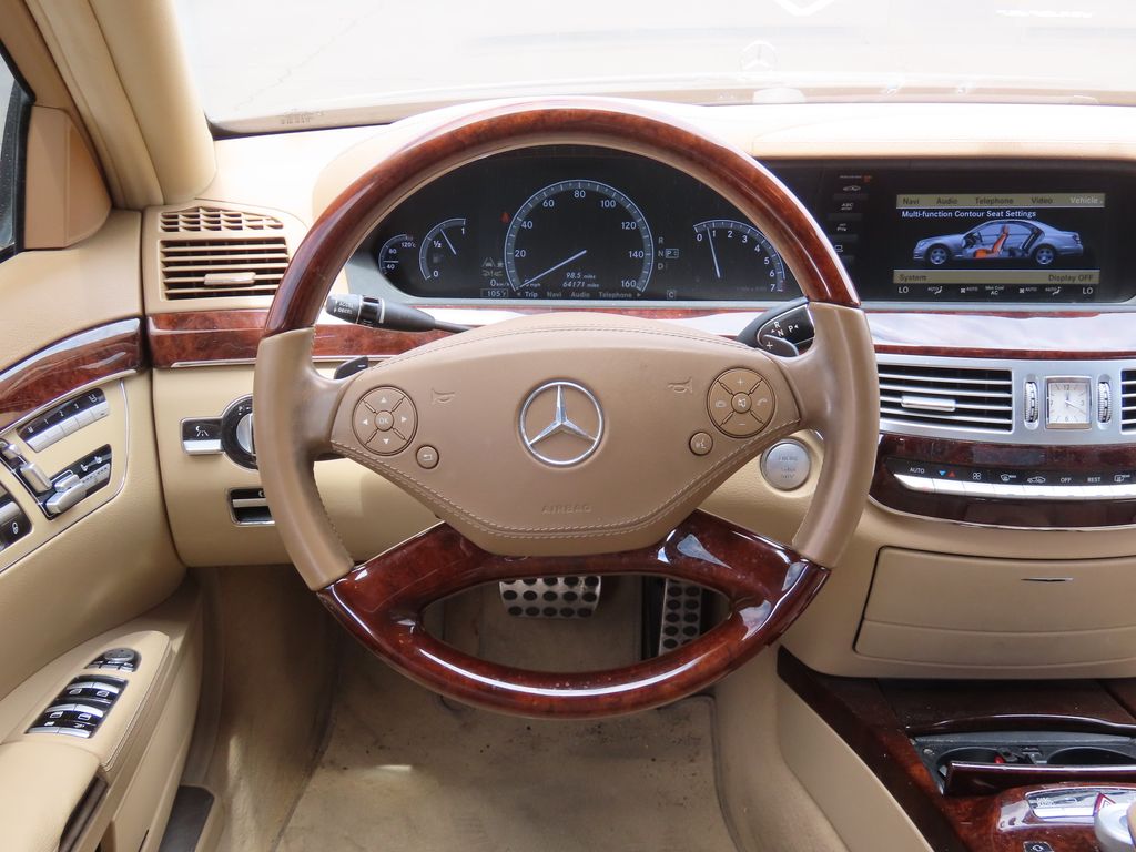 Thumbnail: 2010 Mercedes-Benz S-Class - 6