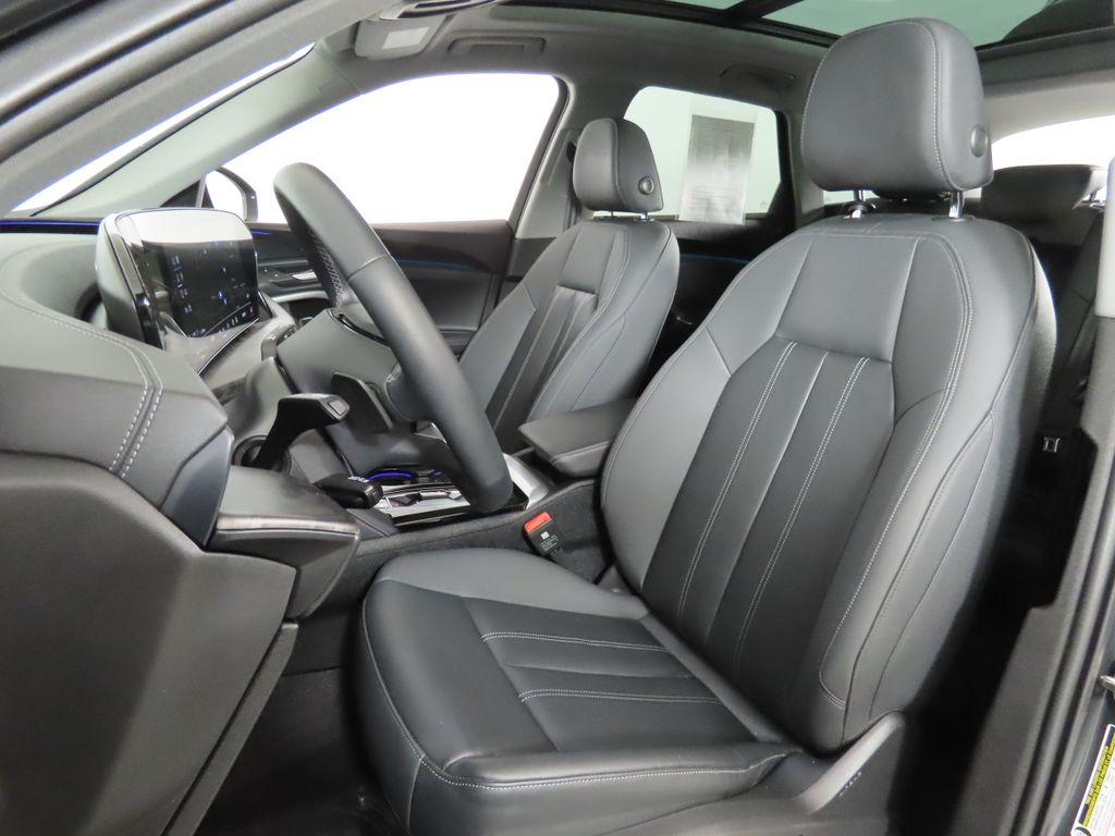 Thumbnail: 2025 Audi Q5 - 31