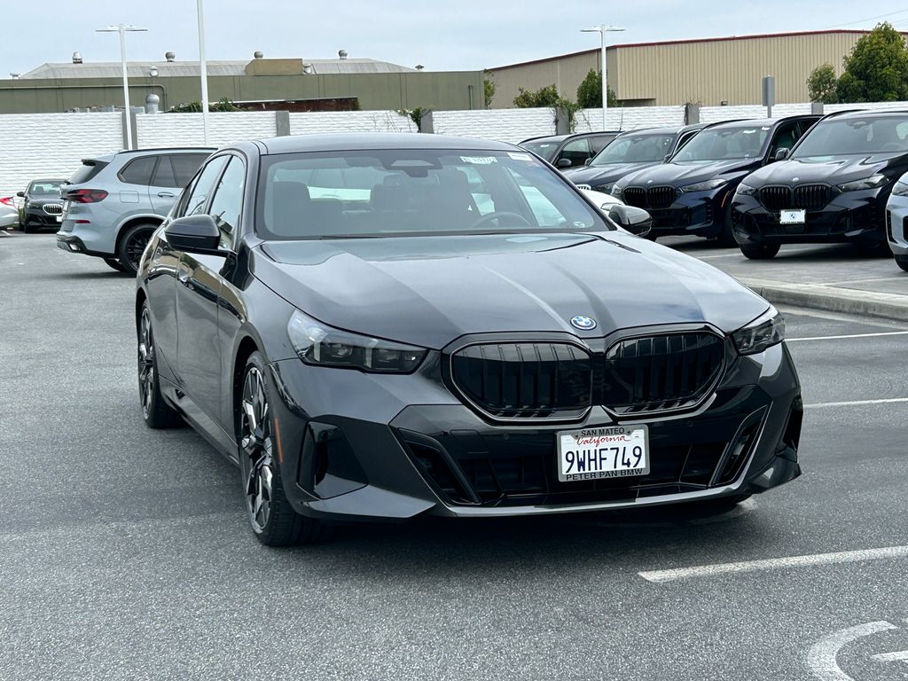 Thumbnail: 2026 BMW 5 Series - 7
