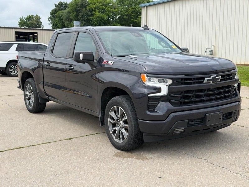 2022 Chevrolet Silverado 1500 RST Crew Cab 4WD