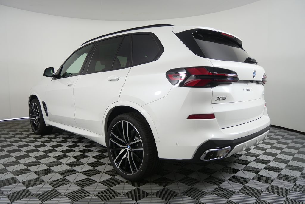 Thumbnail: 2026 BMW X5 - 5