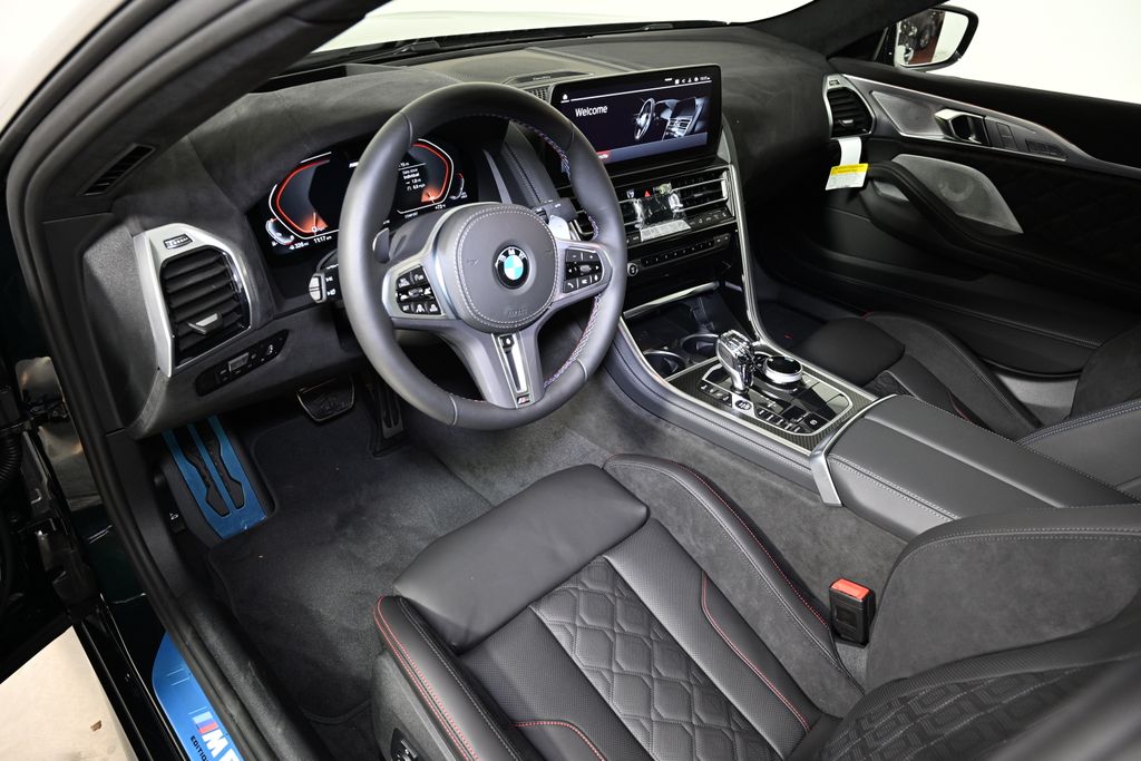 Thumbnail: 2026 BMW 8 Series - 15