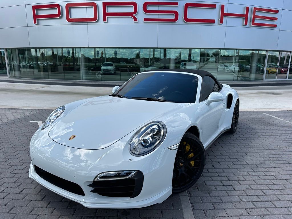 Thumbnail: 2014 Porsche 911 - 1