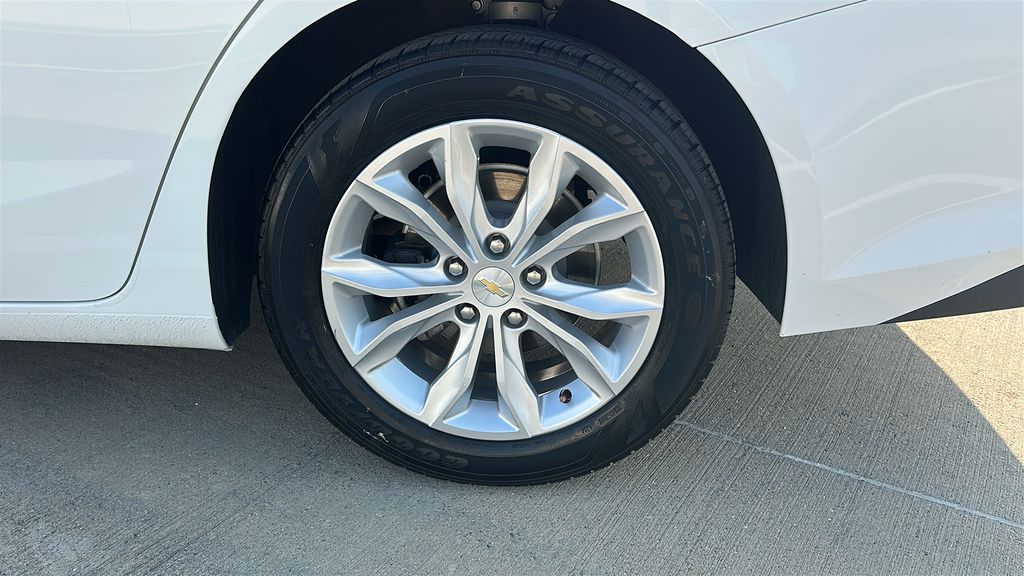 2024 Chevrolet Malibu LT White at Durrett Motor Company
