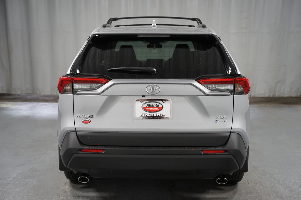 2025 Toyota RAV4 XLE 7