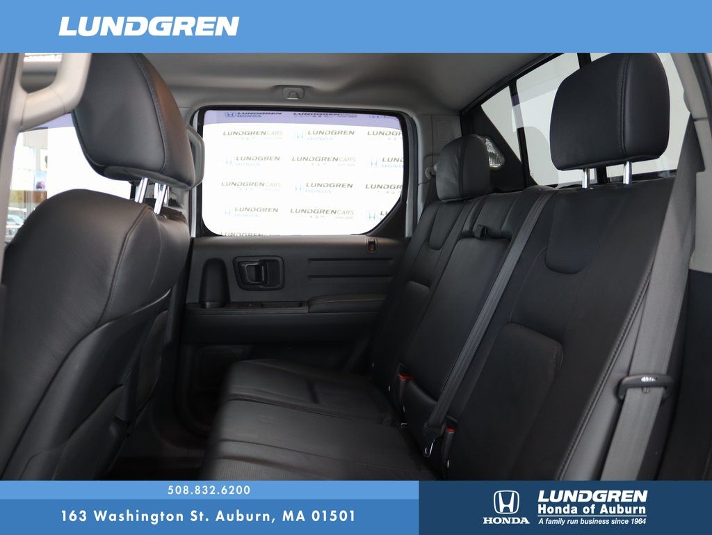 2014 Honda Ridgeline SE 26