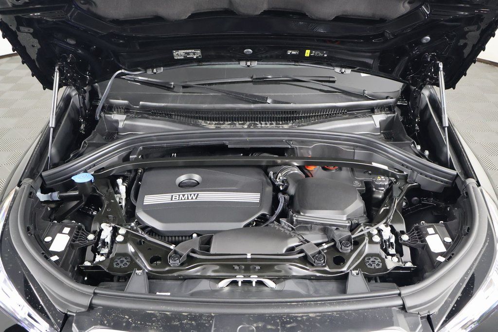 Thumbnail: 2026 BMW X1 - 9