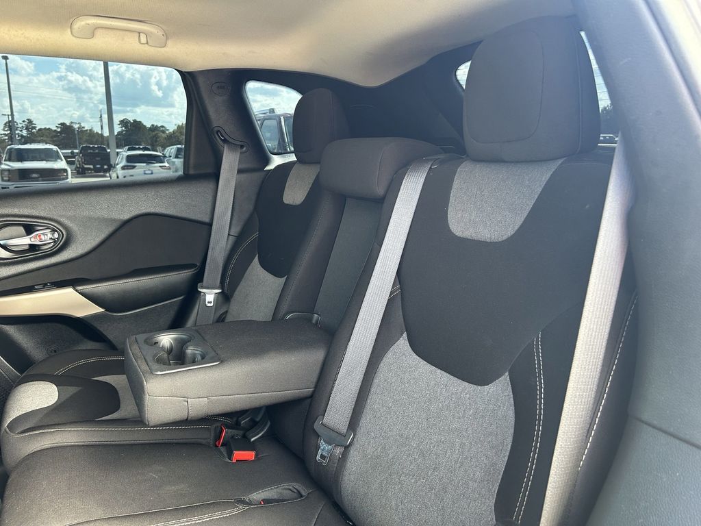 2018 Jeep Cherokee Latitude