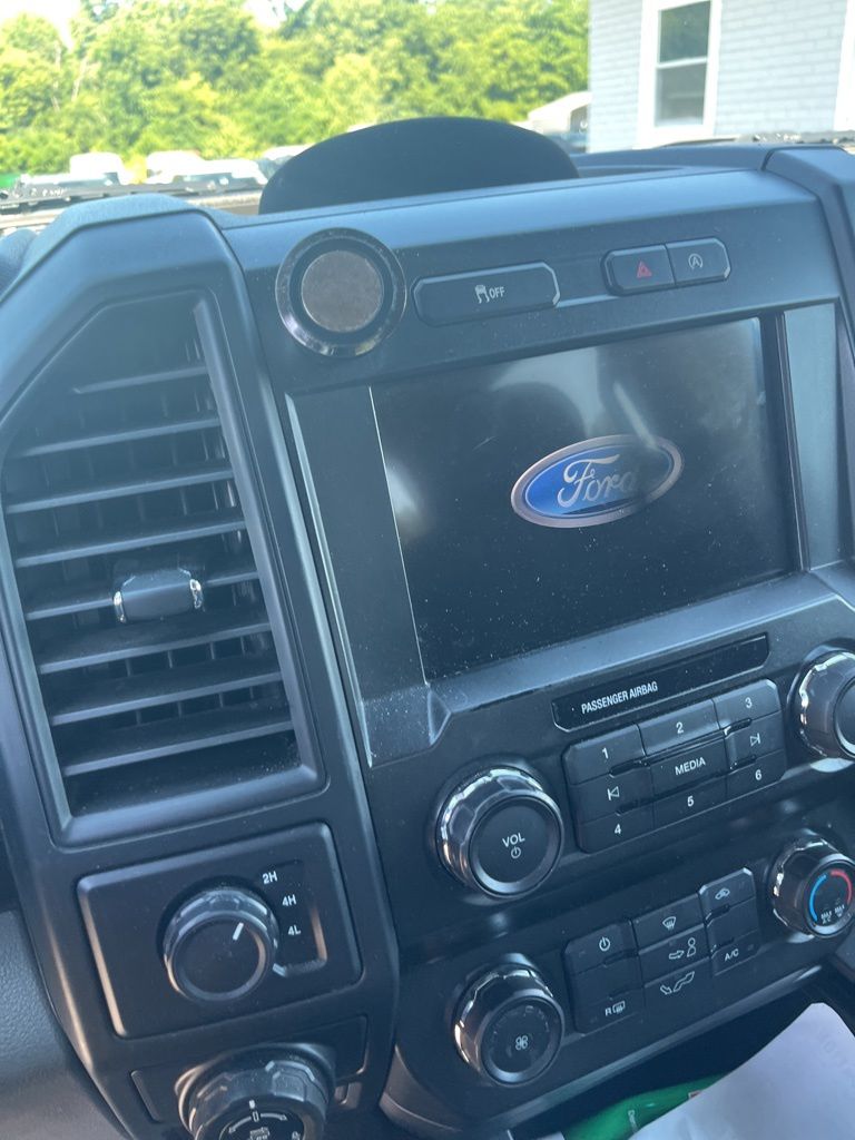 Used 2019 Black Ford  image 6