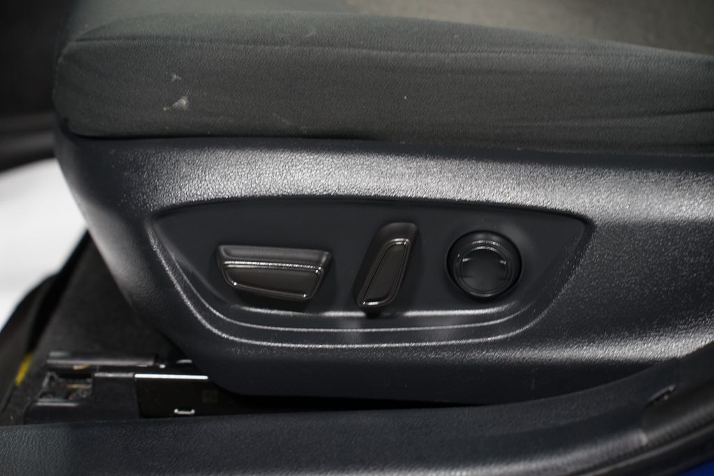 Thumbnail: 2024 Toyota Camry - 30