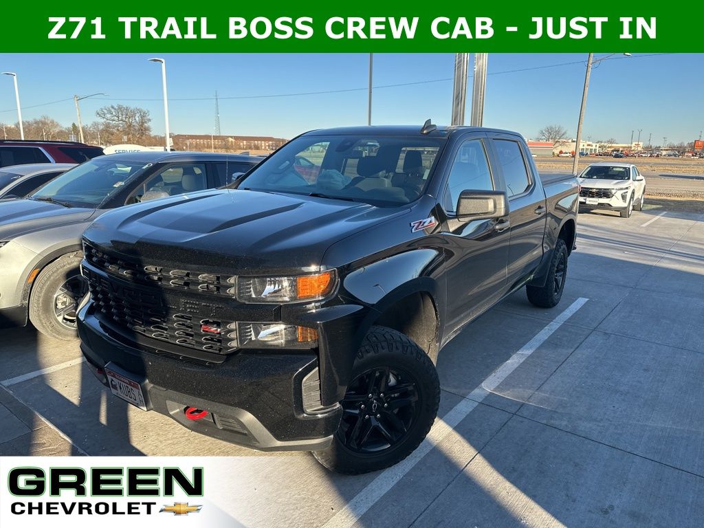 2022 Chevrolet Silverado 1500 Custom Trail Boss Crew Cab 4WD