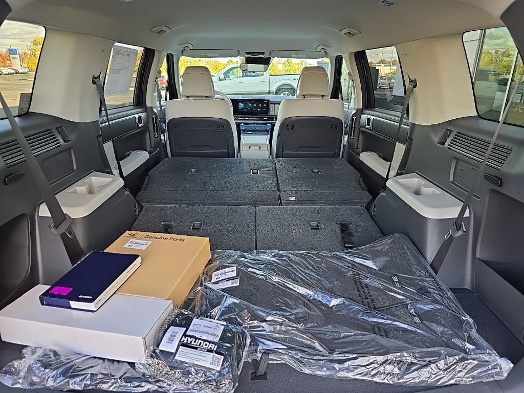 Thumbnail: 2026 Hyundai Santa Fe - 28