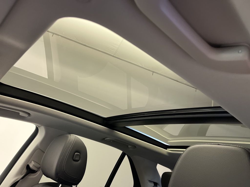 Thumbnail: 2025 Mercedes-Benz GLE - 23