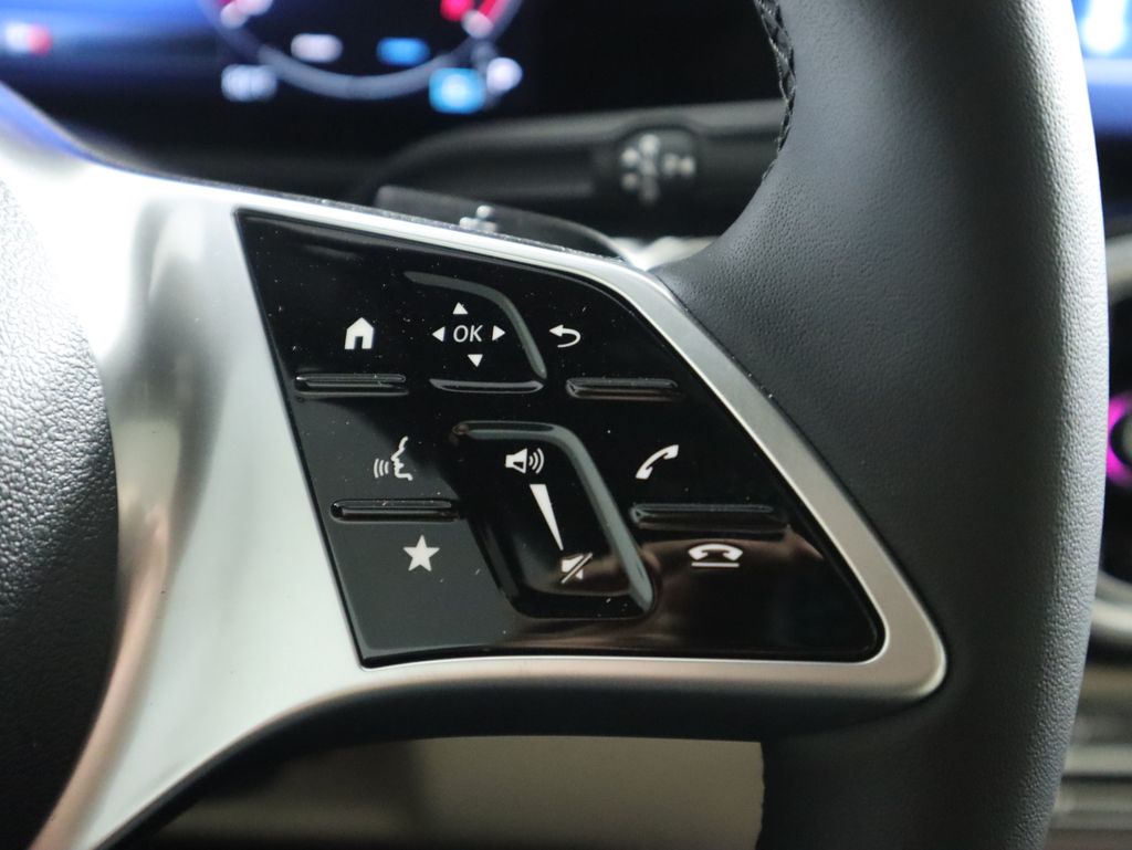 Thumbnail: 2026 Mercedes-Benz GLB - 13