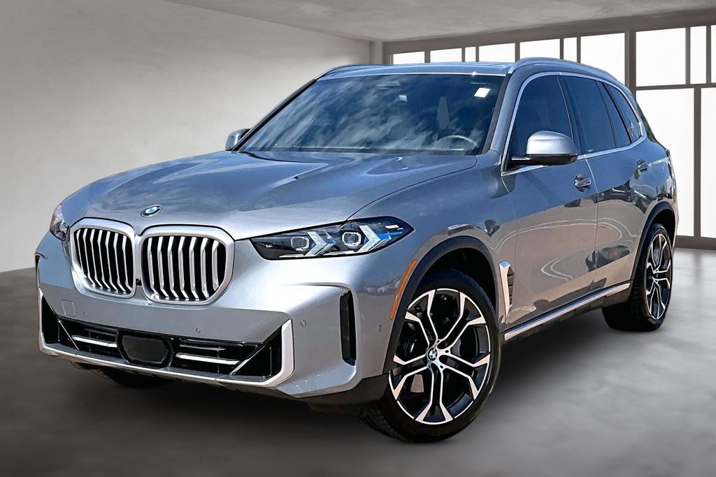 Gray (Skyscraper Grey Metallic) 2026 BMW X5 SUV / Crossover Rear-Wheel Drive 8-Speed Automatic