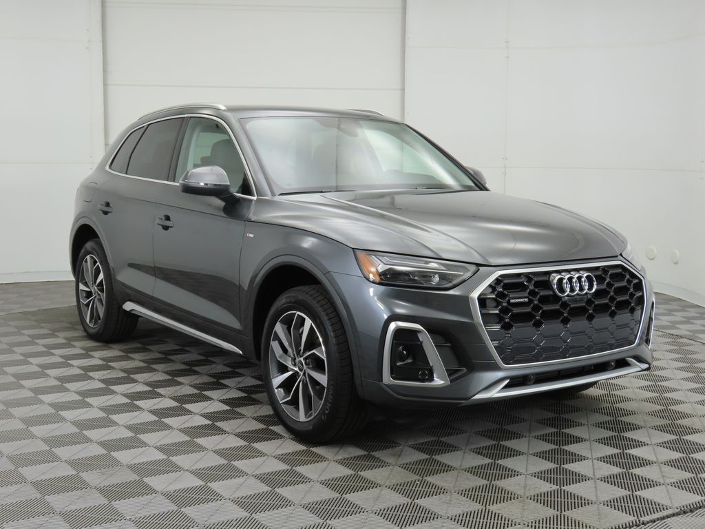 2025 Audi Q5 e Premium Plus 4