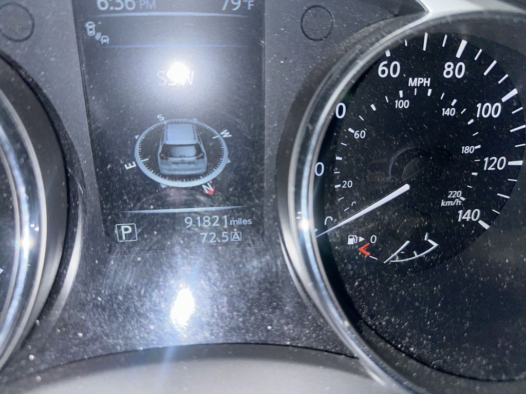 Thumbnail: 2015 Nissan Rogue - 9