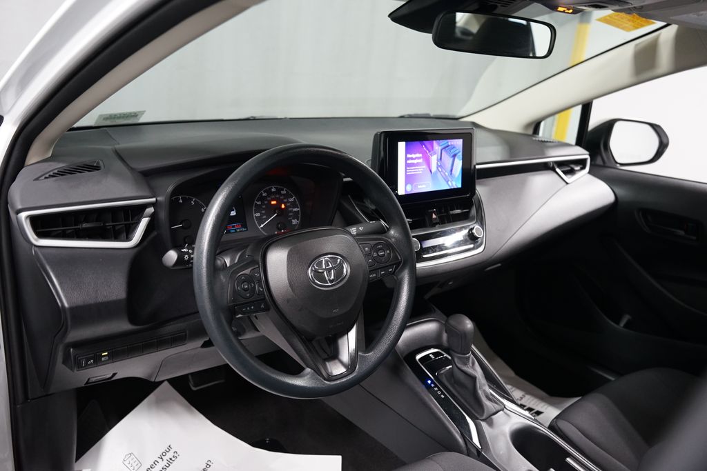 Thumbnail: 2023 Toyota Corolla - 11