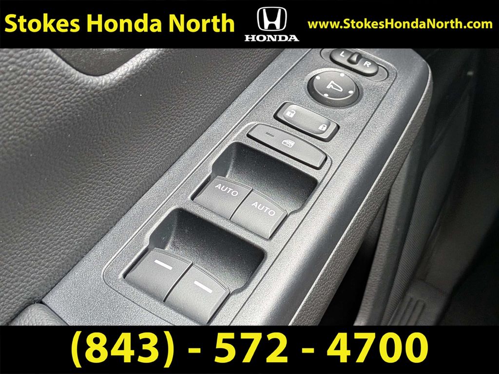 Used 2025 Honda CR-V Hybrid SUV